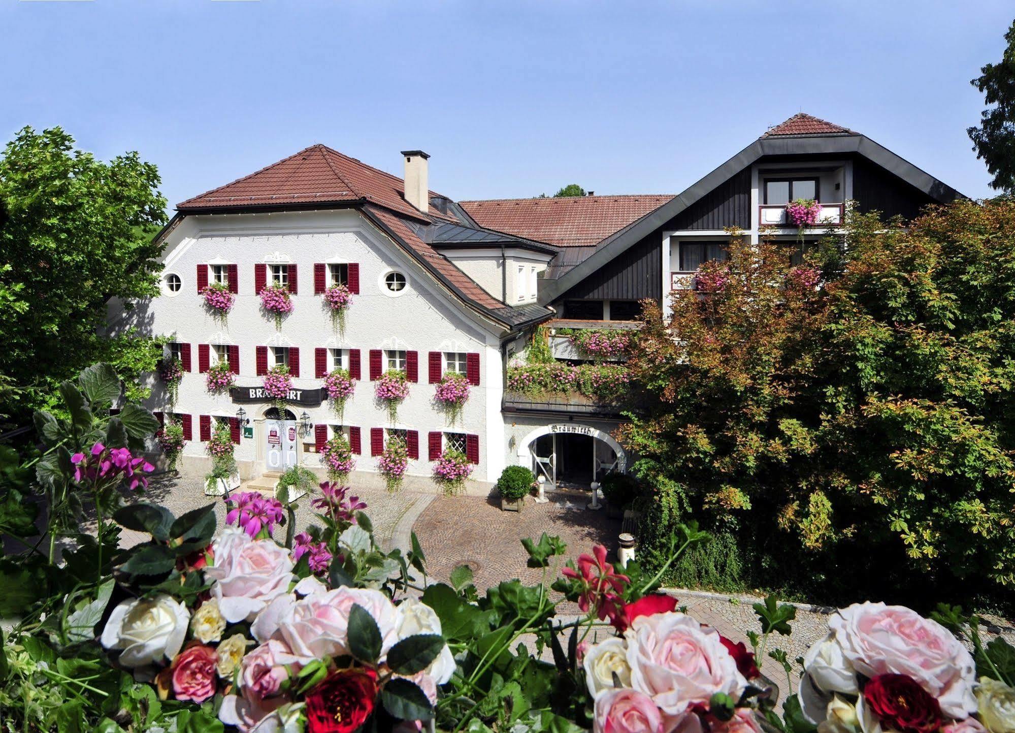 Gasthof Braeuwirt Bergheim Exterior photo